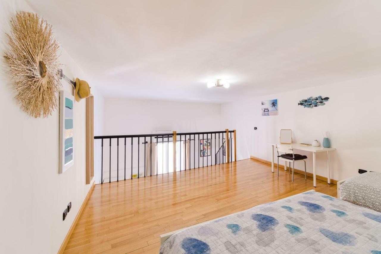 ナポリModern Houseアパートメント エクステリア 写真
